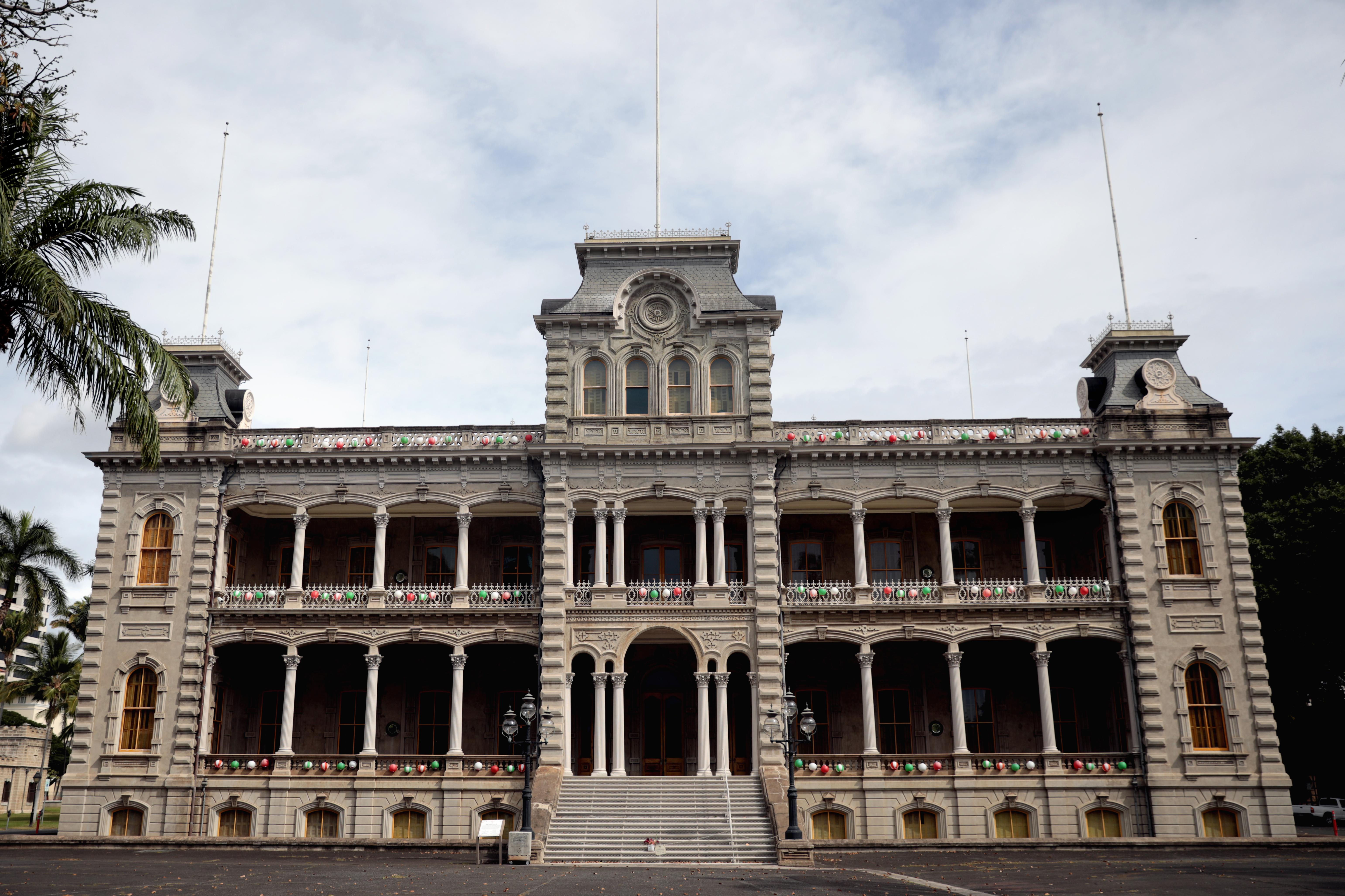 Iolani Palace