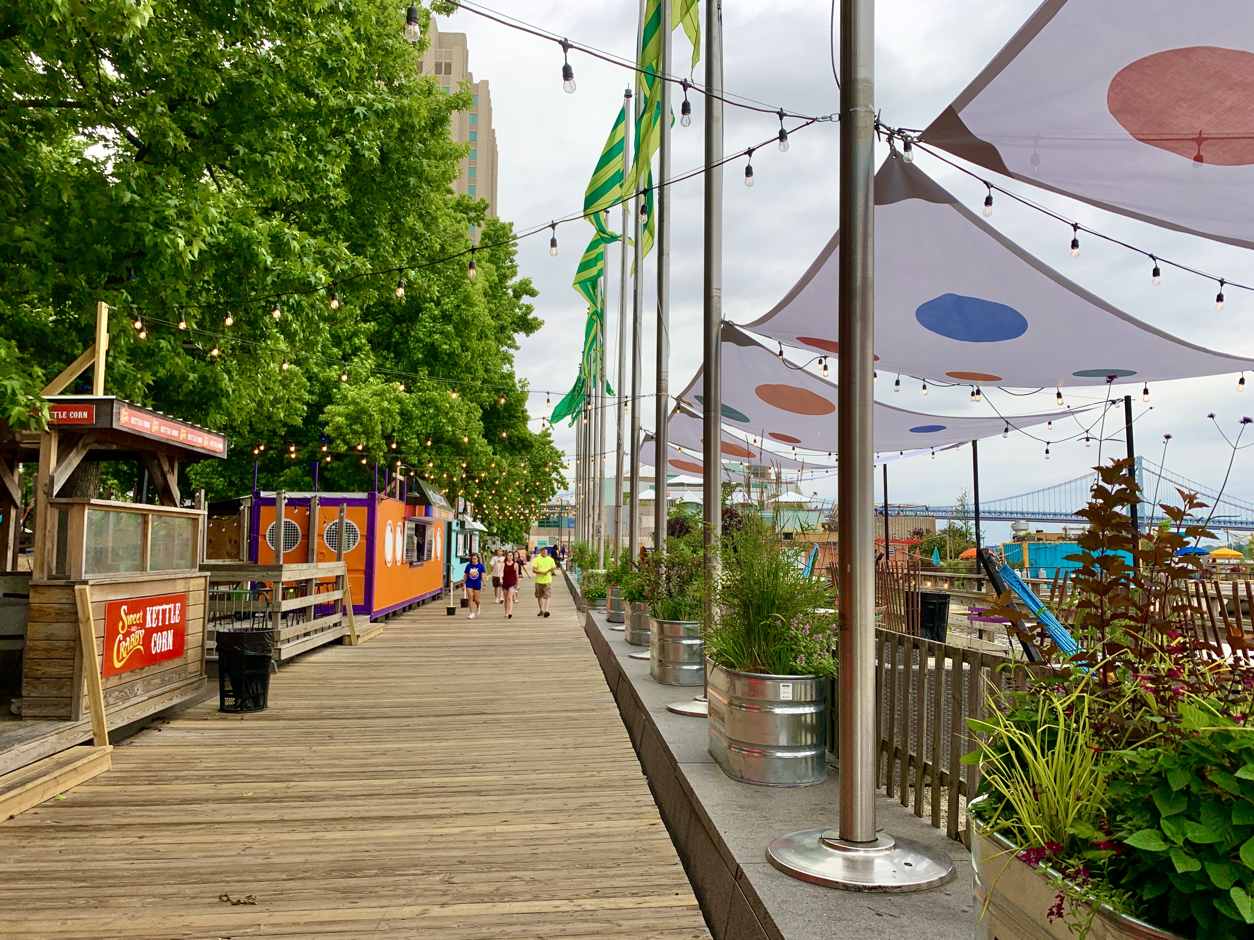 Spruce Street Harbor Park